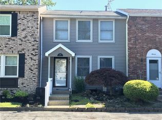 15 Apollo Dr, Amherst, NY 14228