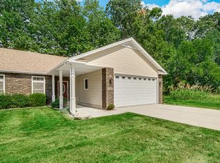 49 Victoria Cir, La Porte, IN 46350