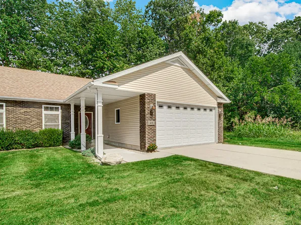 49 Victoria Cir, La Porte, IN 46350