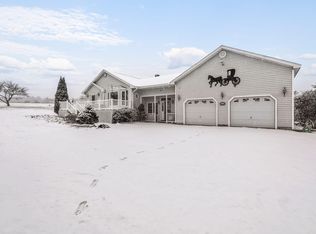 1095 Dixmont Rd, Etna, ME 04434