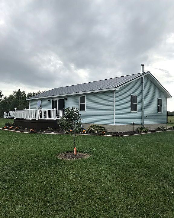 2nd image of 6913 W Burt