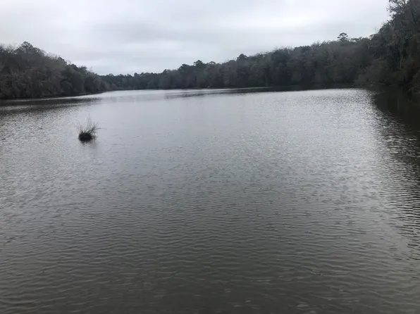 18055 Rakestraw Dr, Tallahassee, FL 32310