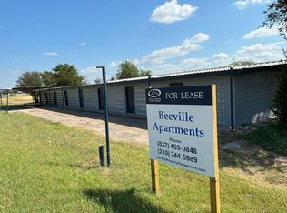 1627 W Fm 351 #15, Beeville, TX 78102