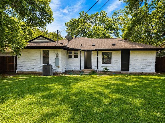 3rd image of 3217 Santa Teresa Ave