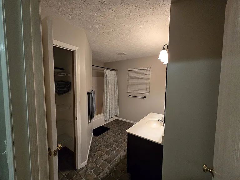 Upstairs Bathroom