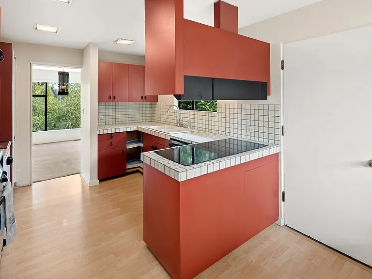 10540 11th Ave NW — Photo 9