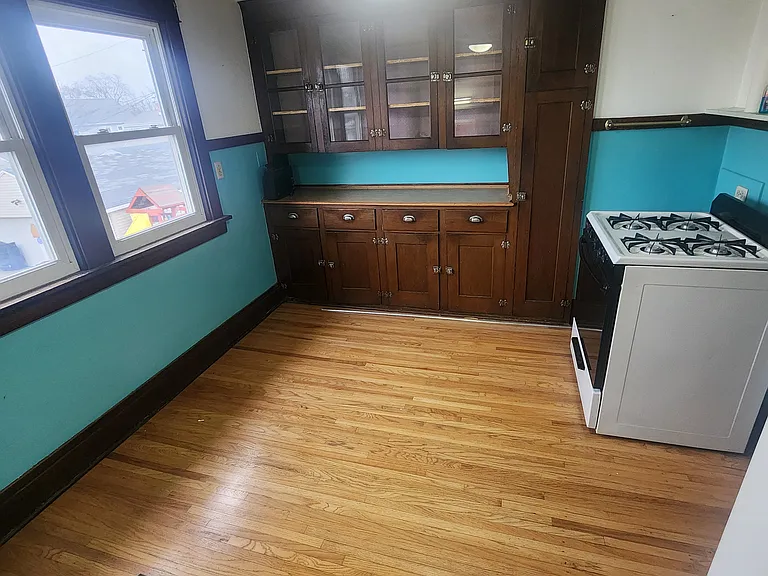 422 Shepard Ave #2A — Photo 6