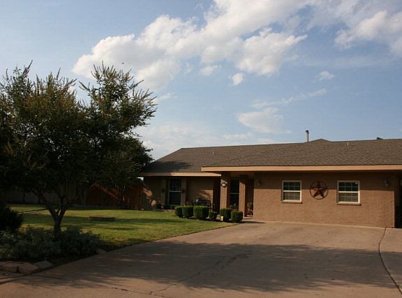 3rd image of 1244 Roanoke Dr