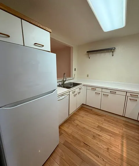 173 Sierra Vista Ave #14 — Photo 4