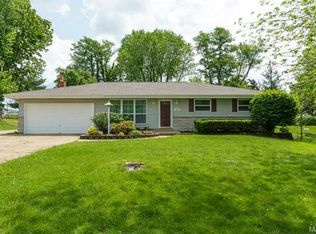 3202 Lansing Dr, Saint Ann, MO