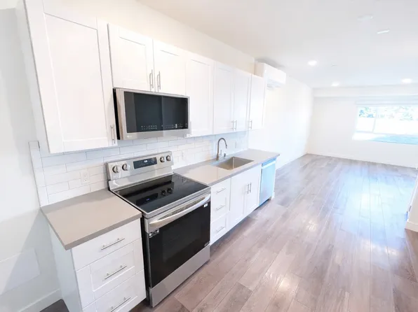 4965 S Centinela Ave #209, Los Angeles, CA 90066