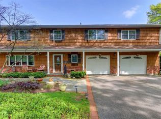 20 Dressler Rd, Greenlawn, NY 11740