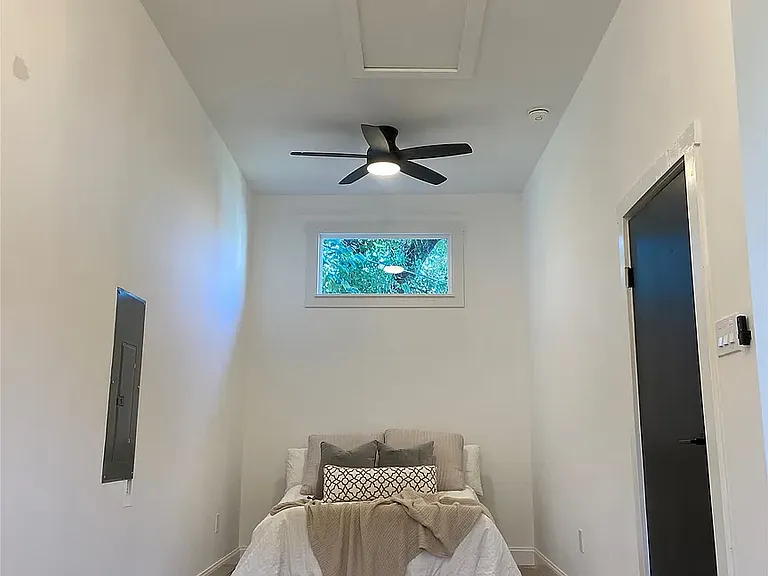 1014 Galloway Ave — Photo 3