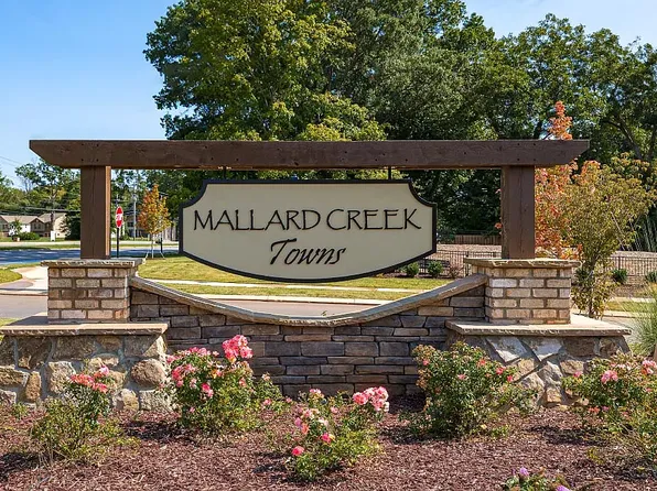 5131 Hyrule Dr, Charlotte, NC 28262