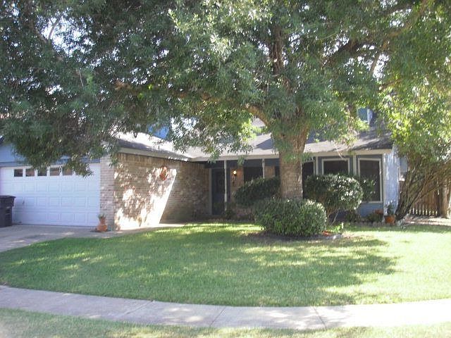 1st image of 101 Trentwood Cir