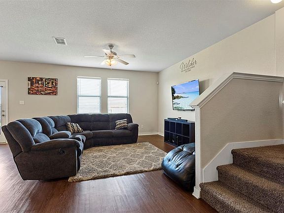 4th image of 9004 Curacao Dr