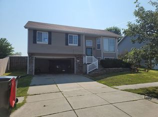 1912 Timber Ridge Rd, Lincoln, NE 68522