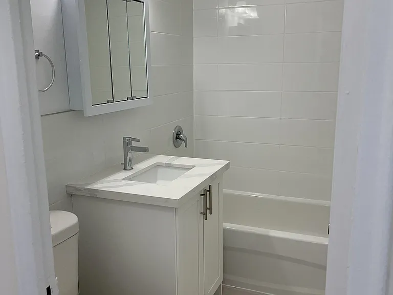 21 Tichester Rd — Photo 10