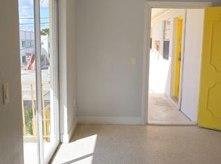 528 SW 6th St APT 6, Miami, FL 33130