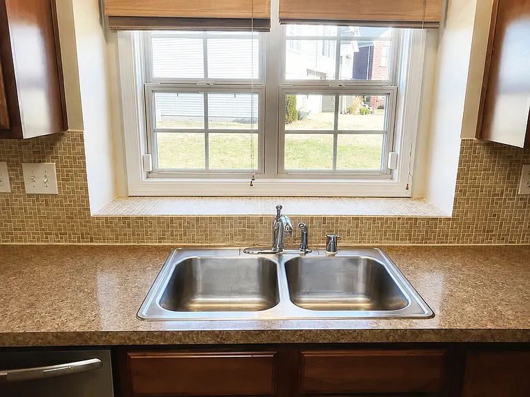 11734 Washington Green Rd — Photo 5