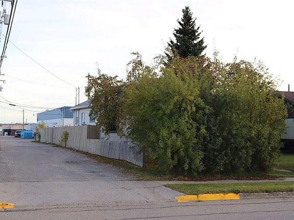 5th image of 5015 N 6th Ave