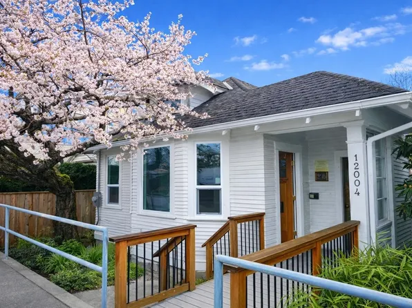 12004 No 1 Rd, Richmond, BC V7E 1T4