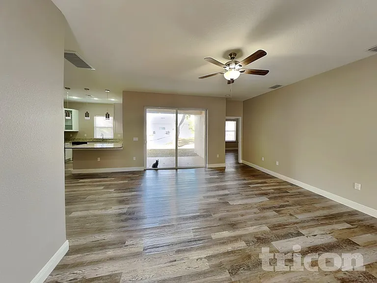 1249 Sargent St — Photo 2