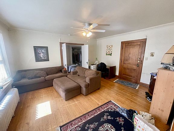 4th image of 1725 E Park Pl APT 11