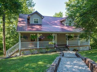 1302 Ridge Rd, Caryville, TN 37714