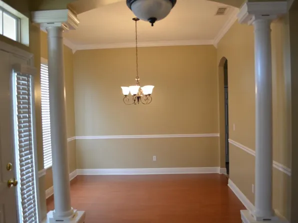 1311 Yellow Jacket Ct, Jacksonville, FL 32218