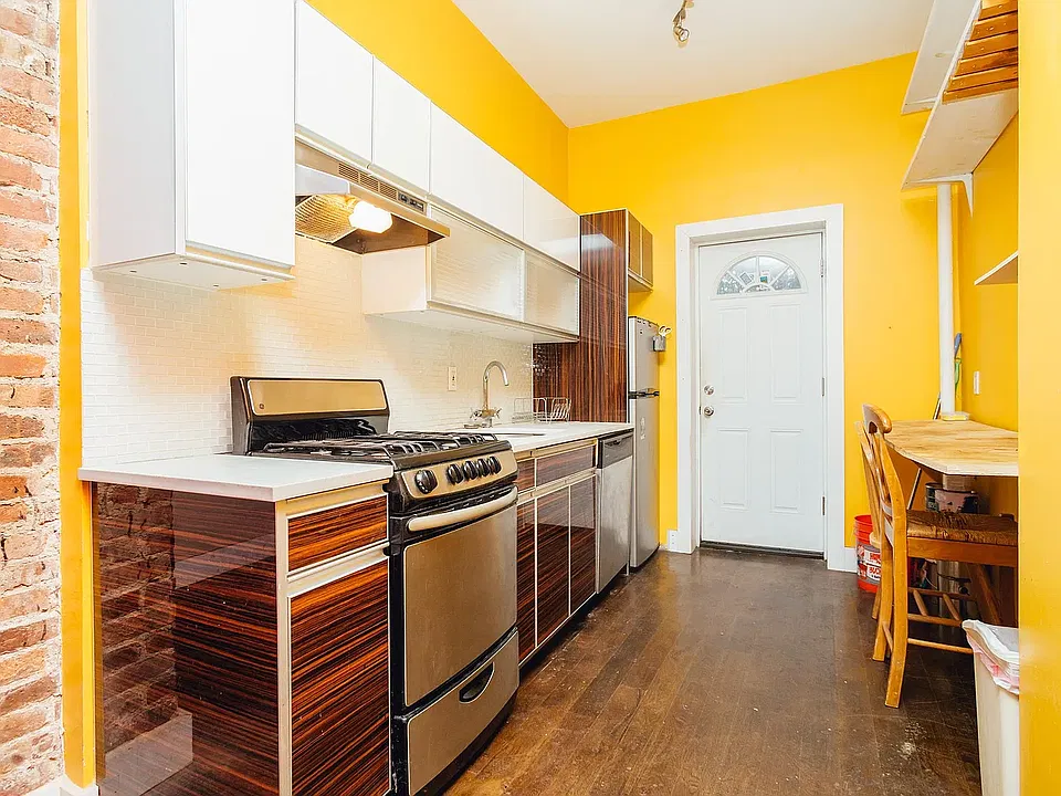1426 Putnam Ave #1L