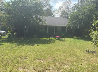 15924 Grafe Homestead Rd, Moss Point, MS 39562