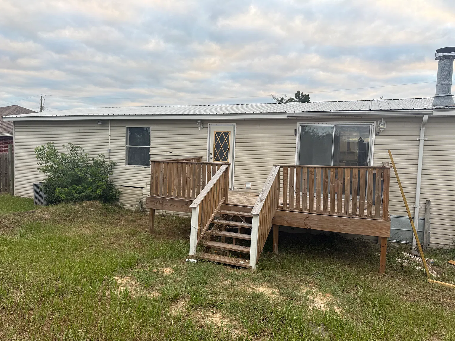 4 bed, 1820 sqft, $1,850 — Photo 3