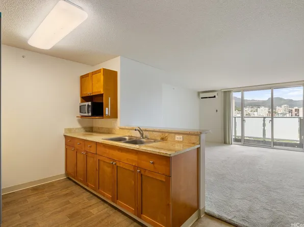 801 South St APT 2002, Honolulu, HI 96813