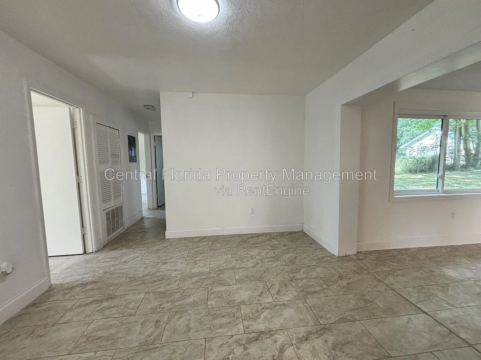3 bed, 1.5 bath, 1125 sqft, $1,850 — Photo 2