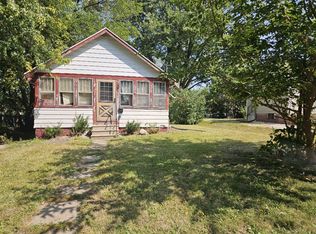 3911 7th St, Des Moines, IA 50313