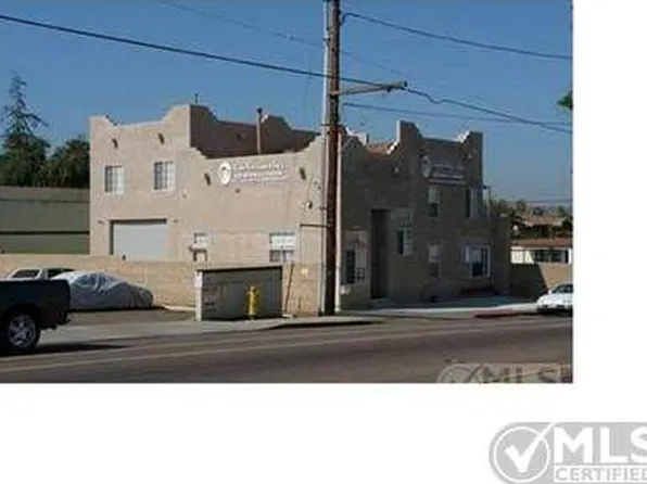 1107 Greenfield Dr, El Cajon, CA 92021