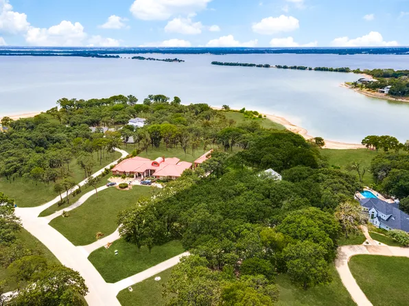 825 Carrie Ln, Lakewood Village, TX 75068