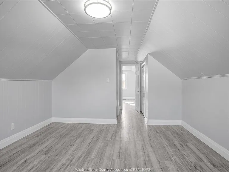2653 Alexis Rd #UPPER — Photo 18
