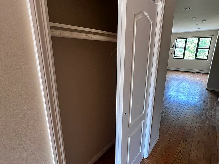 68 Buffalo Ave #3A — Photo 7