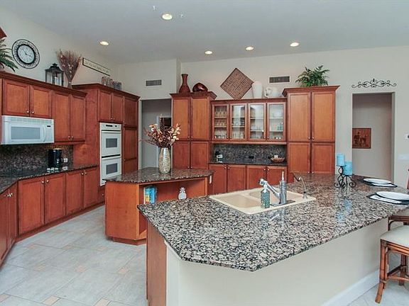 3rd image of 2819 Grey Oaks Blvd