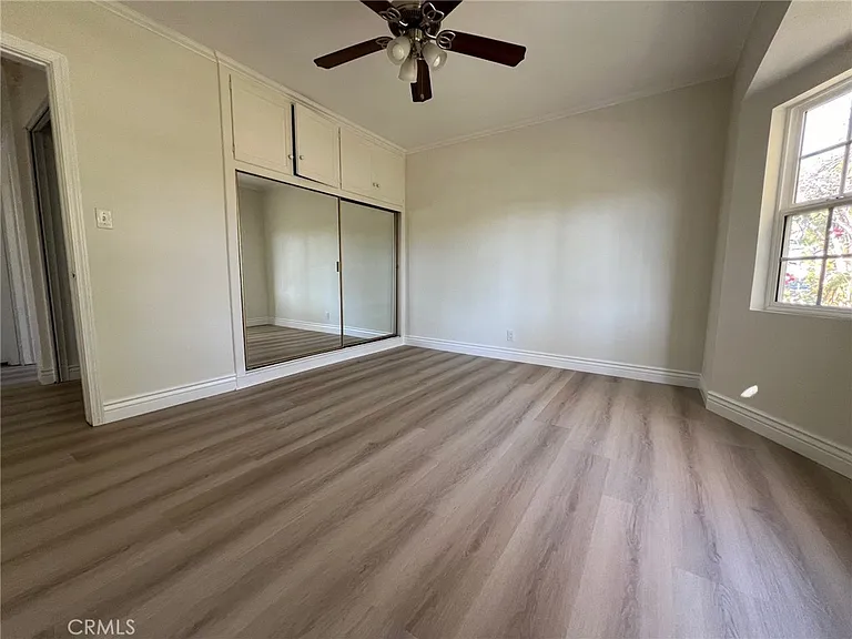 6653 Quakertown Ave — Photo 16
