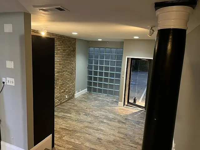 4241 Buena Vista St #15 — Photo 8
