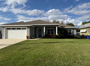 13 Silk Oak St, Lake Placid, FL 33852