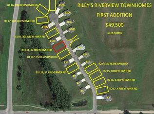 17 Rileys River Rd, Morris, MN 56267