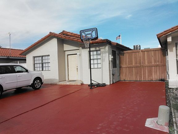 2nd image of 11249 NW 88th Ave