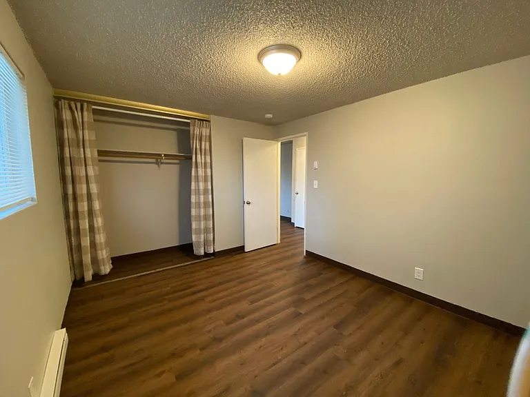 Deer St., 131 NW - 00131-DEER-00 — Photo 6