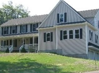 45 Benjamin Day Dr, Wrentham, MA 02093