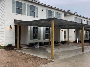 5030 S Prien Lake Rd APT B, Lake Charles, LA 70605