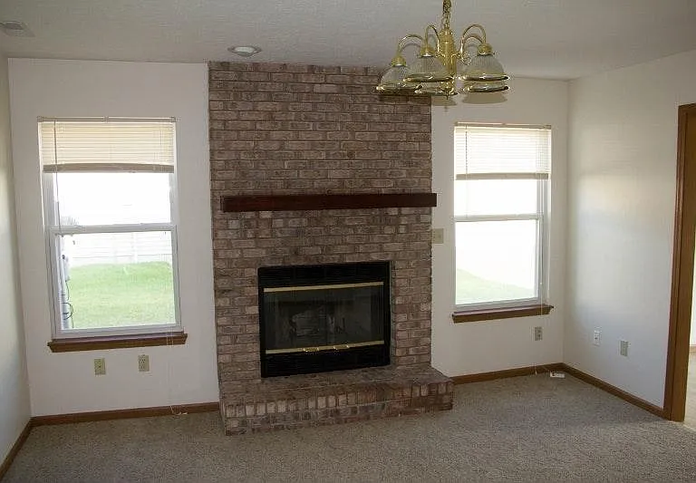 5015 Wolflake Dr — Photo 15